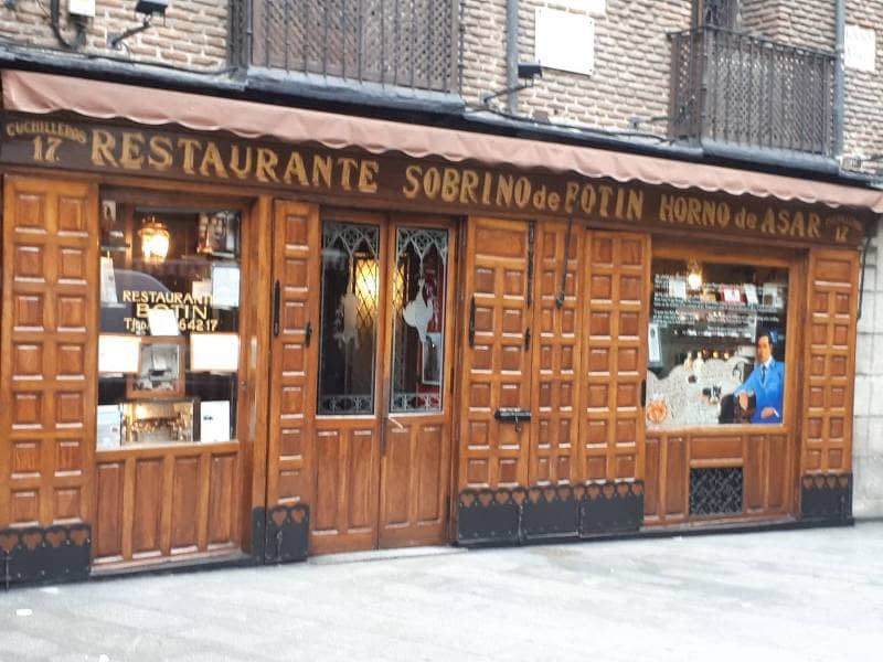 Најстарији ресторан на свету Sobrino de Botin налази се у Мадриду