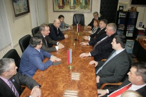 Дмитриј Рогозин у посети Српској радикалној странци