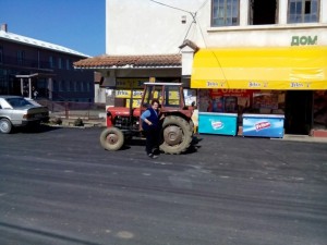 Трактором до продавнице